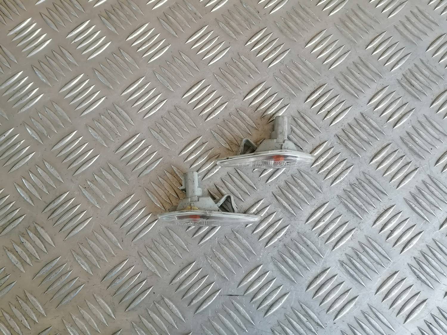 Pagrieziena signala lukturis priekš MAZDA 6 2007