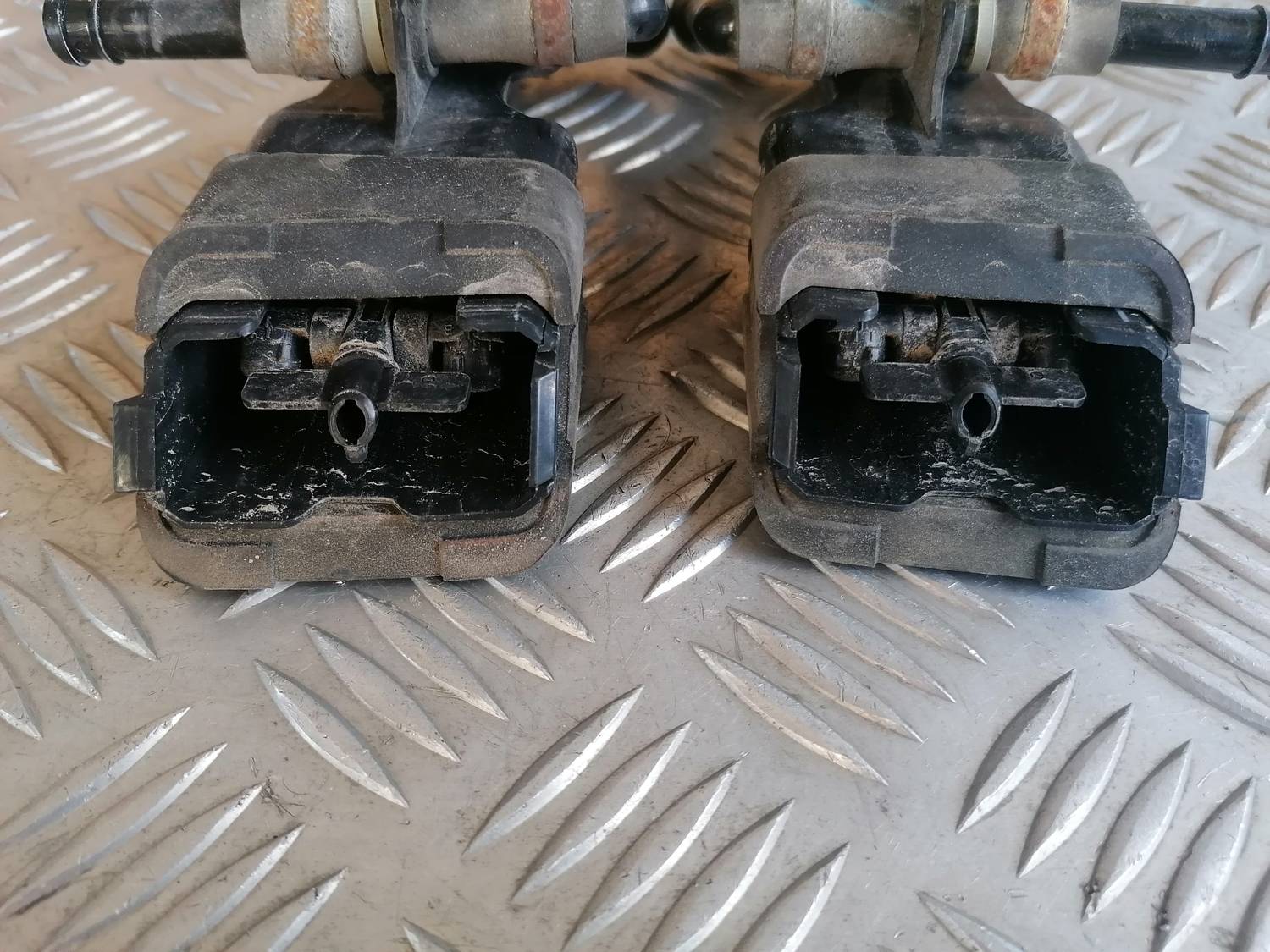 Lukturu mazgātāja sprausla priekš MAZDA 6 2007 5 Lukturu mazgātāja sprausla priekš MAZDA 6 2007