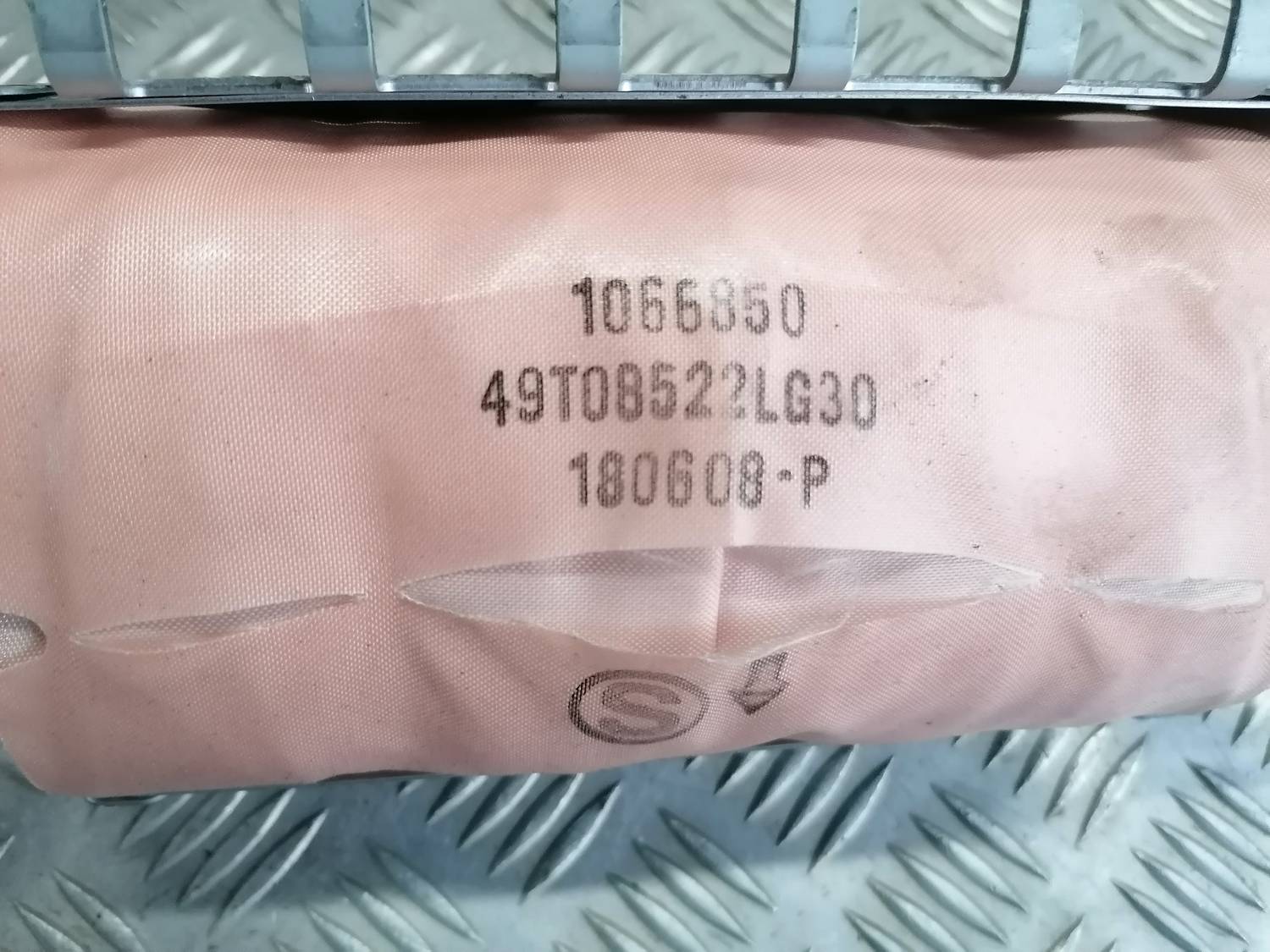 Mērinstrumentu paneļa drošības spilvens priekš MAZDA 6 2007 5 Mērinstrumentu paneļa drošības spilvens priekš MAZDA 6 2007