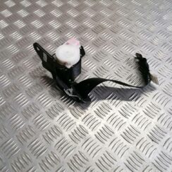 Aizmugurējā vidēja drošības josta priekš MAZDA 6 2007