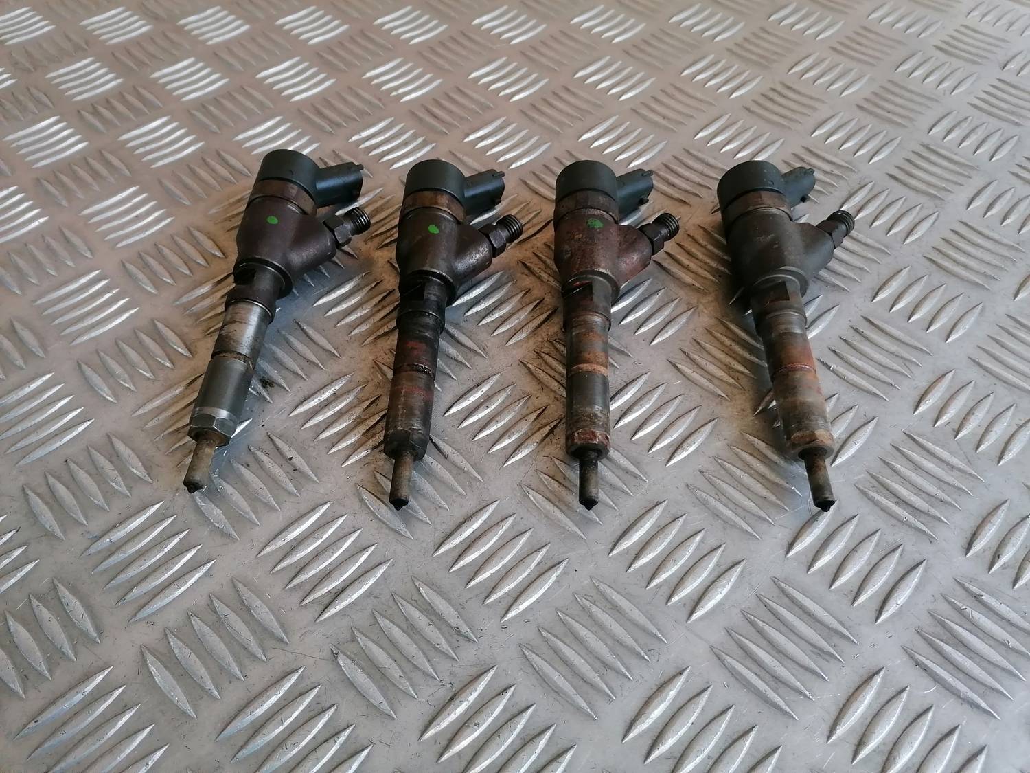 Degvielas smidzinātājs priekš XSARA PICASSO 2003 2 Degvielas smidzinātājs priekš XSARA PICASSO 2003