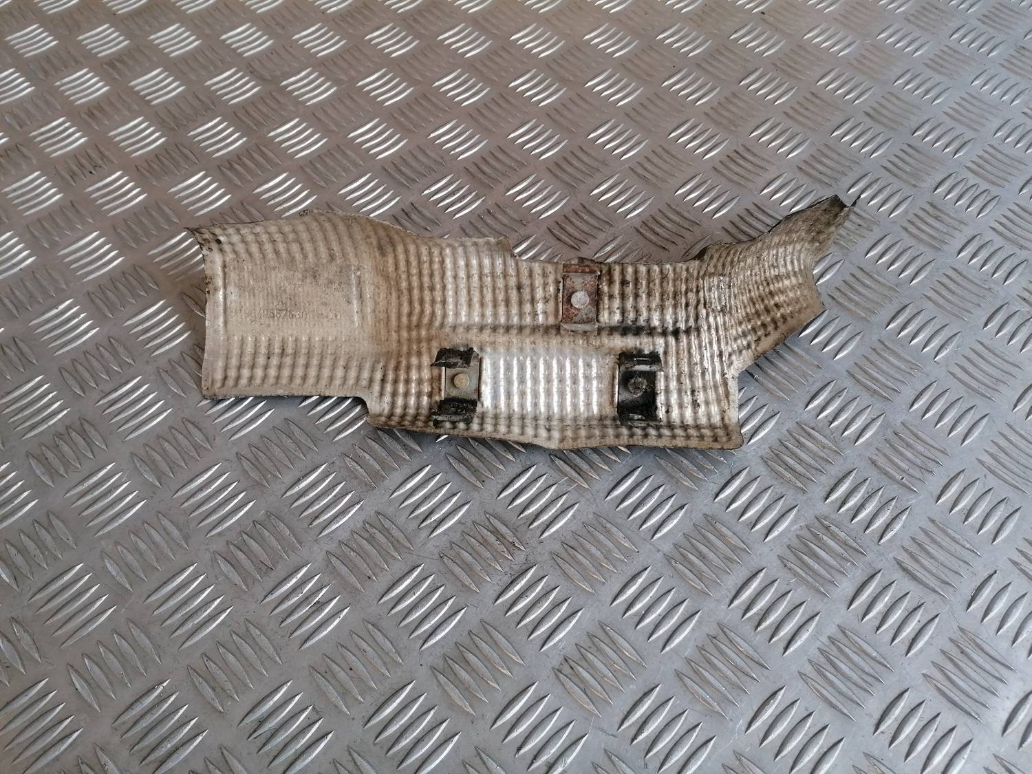 Izpūtēja sistēmas karstuma aizsargs priekš XSARA PICASSO 2003 1 Izpūtēja sistēmas karstuma aizsargs priekš XSARA PICASSO 2003