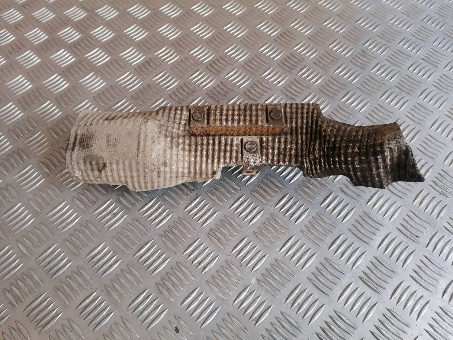 Izpūtēja sistēmas karstuma aizsargs priekš XSARA PICASSO 2003 3 Izpūtēja sistēmas karstuma aizsargs priekš XSARA PICASSO 2003