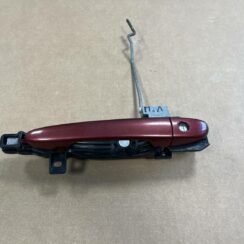 Priekšējāis kreisais durvju rokturis priekš MAZDA 6 2007