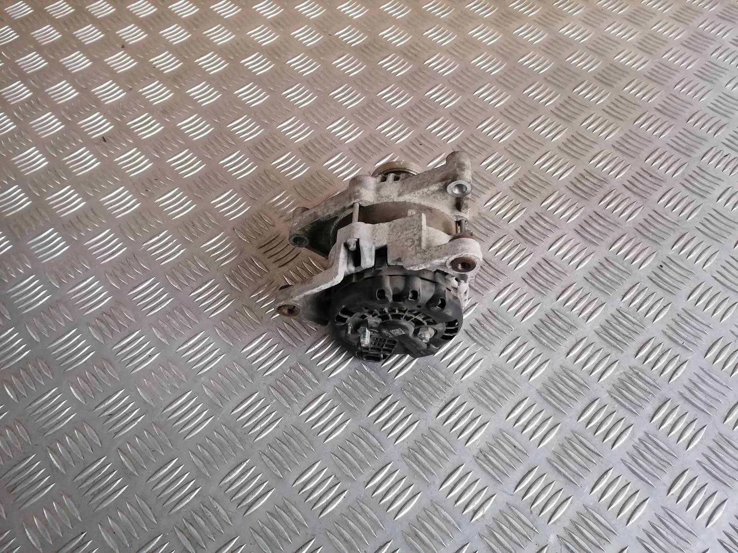 Ģenerators priekš OPEL ASTRA J 2012 4 Ģenerators priekš OPEL ASTRA J 2012