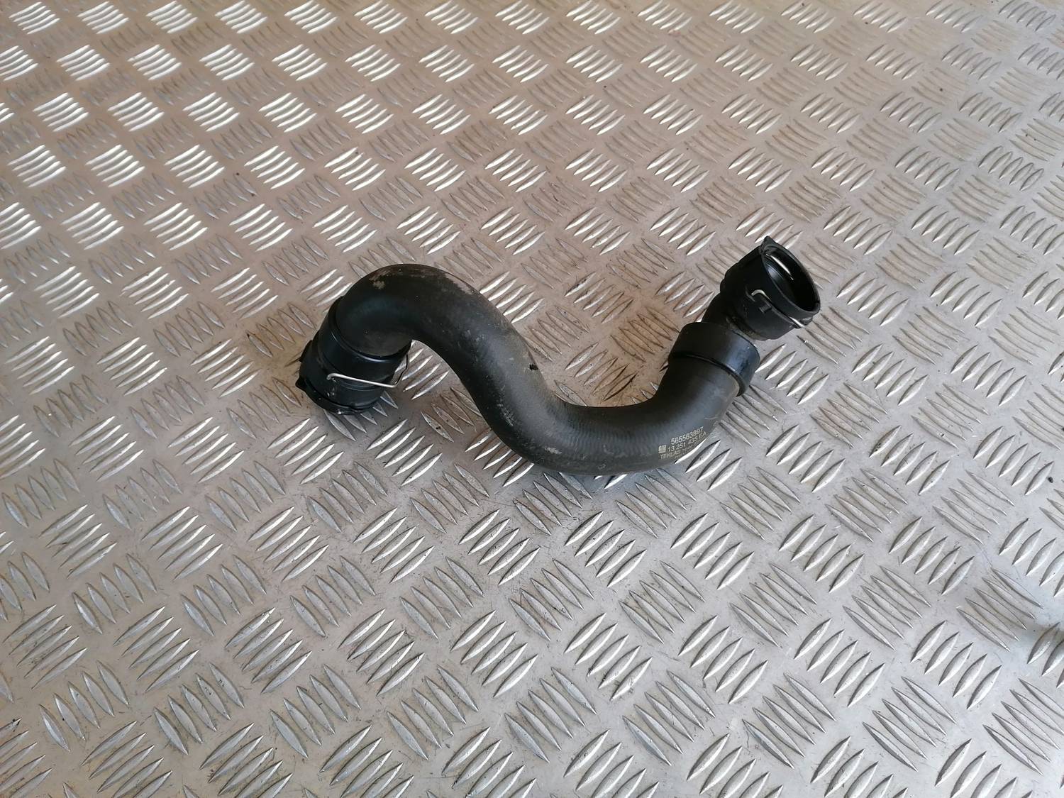 Dzesēšanas caurule priekš OPEL ASTRA J 2012 1 Dzesēšanas caurule priekš OPEL ASTRA J 2012