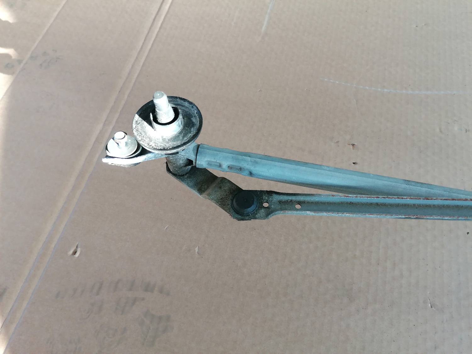 Vējstikla tīrīšanas mehānisms priekš OPEL ASTRA J 2012