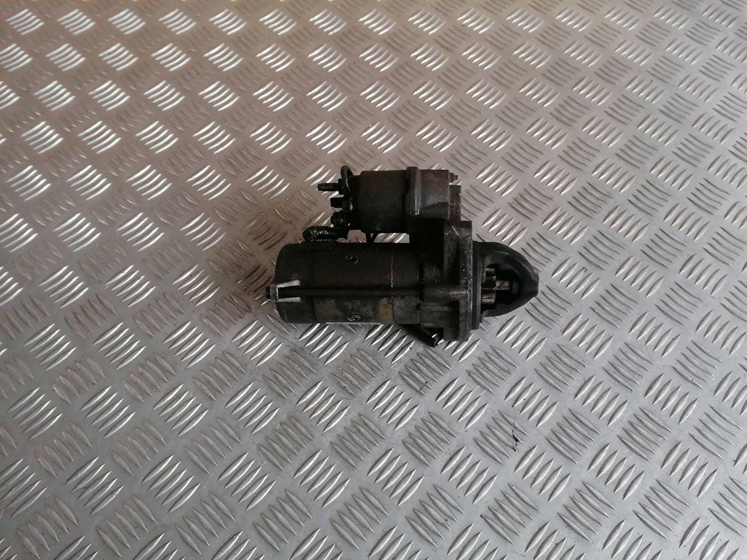 Starteris priekš BMW 318D E46 2002 SEDAN