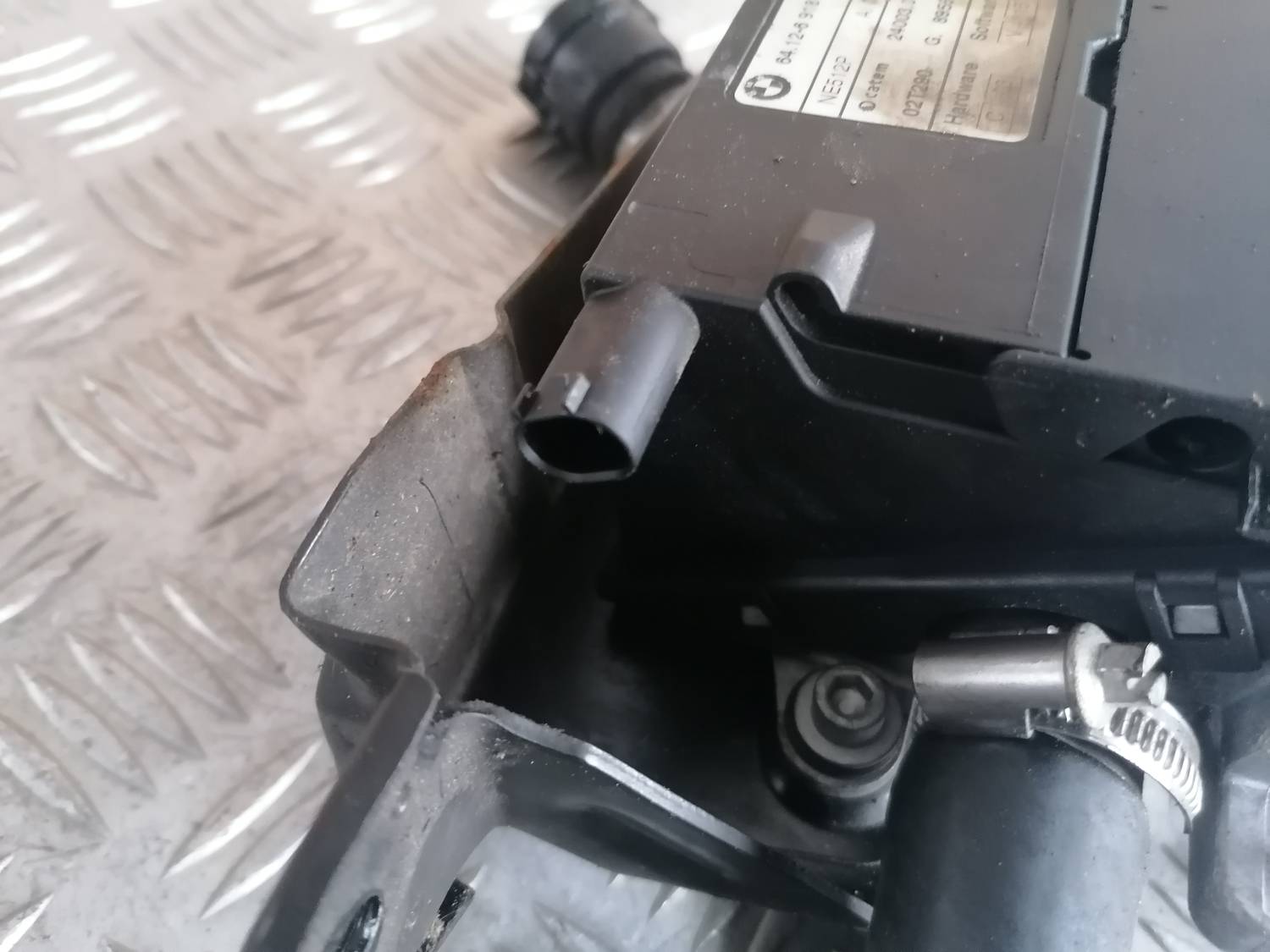 Dzesēšanas šķidruma sildīšanas bloks priekš BMW 318D E46 2002 SEDAN