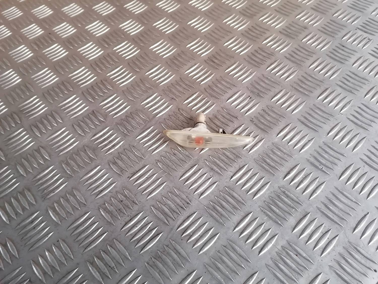 Pagrieziena signala lukturis priekš BMW 318D E46 2002 SEDAN