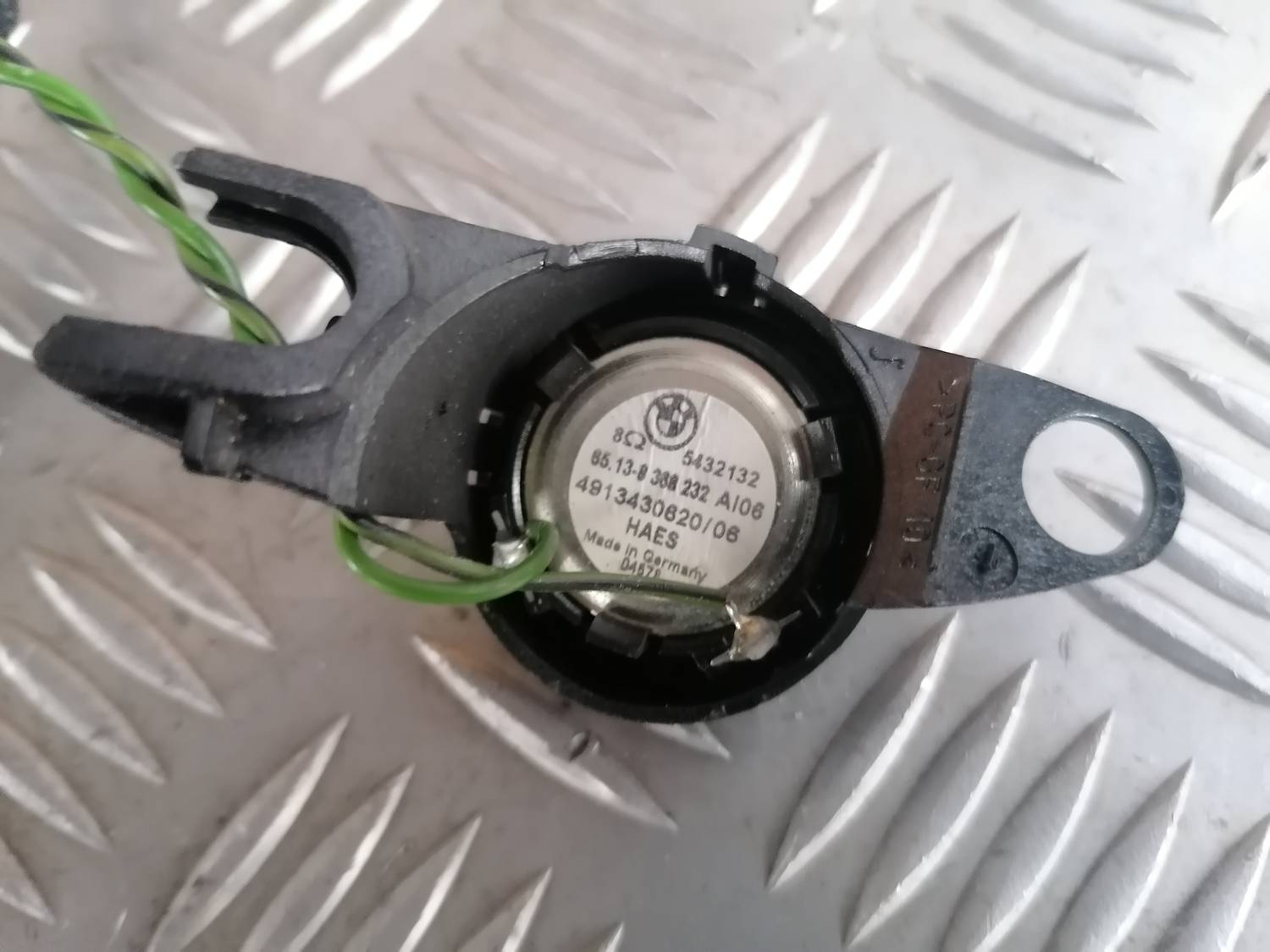 Durvju skaļrunis, augšā priekš BMW 318D E46 2002 SEDAN 4 Durvju skaļrunis, augšā priekš BMW 318D E46 2002 SEDAN