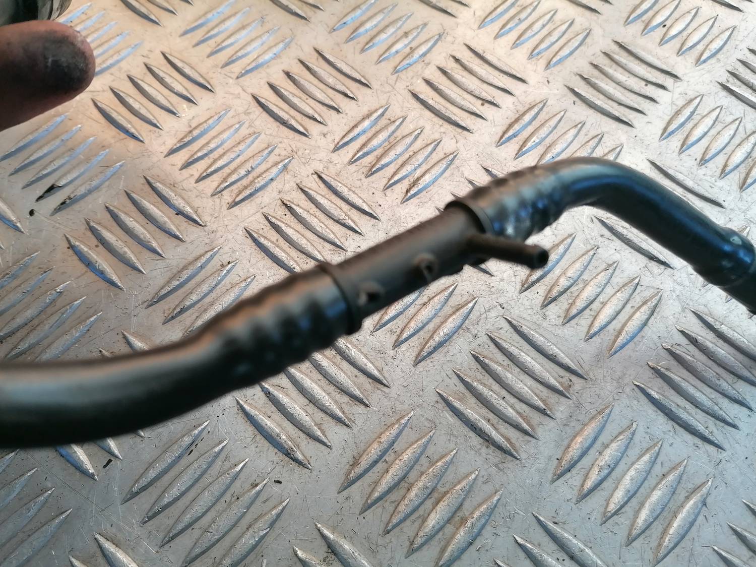 Bremžu caurule priekš BMW 318D E46 2002 SEDAN 5 Bremžu caurule priekš BMW 318D E46 2002 SEDAN