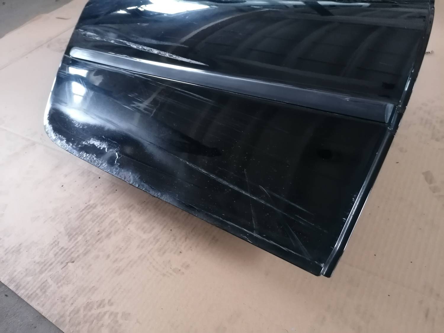 Aizmugurējās labās durvis priekš BMW 318D E46 2002 SEDAN