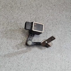 Lukturu diapazona korekcijas sensors, aizmugurē priekš MERCEDES BENZ ML280 2008 OBSIDIAN BLACK