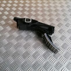 Gāzes pedālis priekš MERCEDES BENZ ML280 2008 OBSIDIAN BLACK