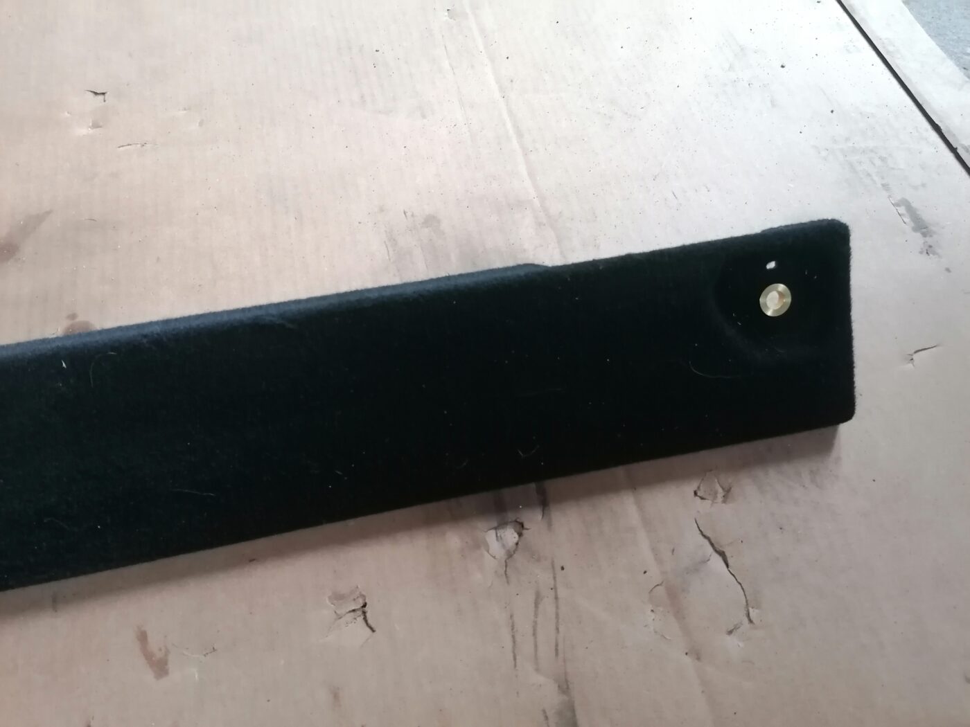 Bagāžnieka grīdas daļa priekš MERCEDES BENZ ML280 2008 OBSIDIAN BLACK