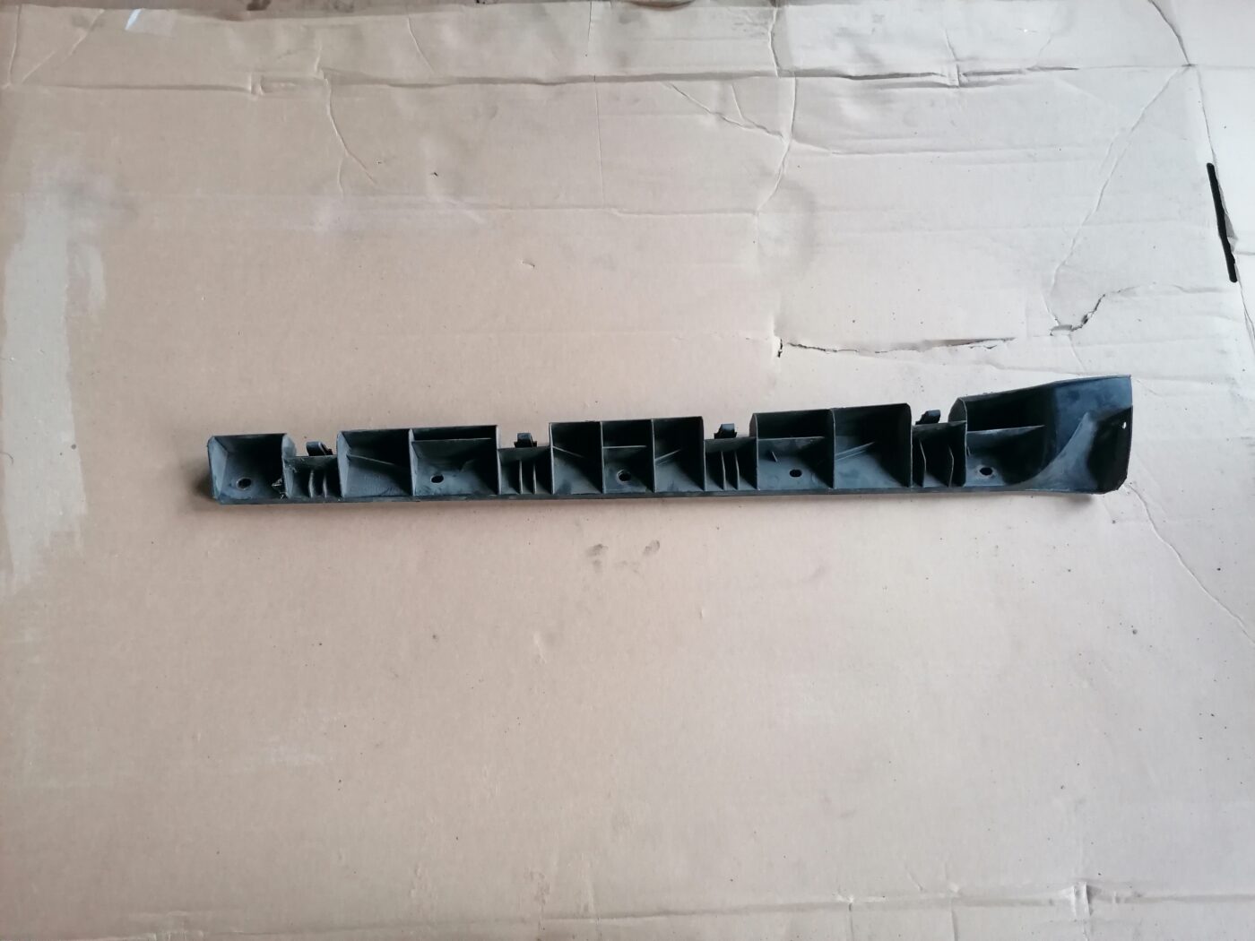 Sliekšņa kronšteins priekš MERCEDES BENZ ML280 2008 OBSIDIAN BLACK