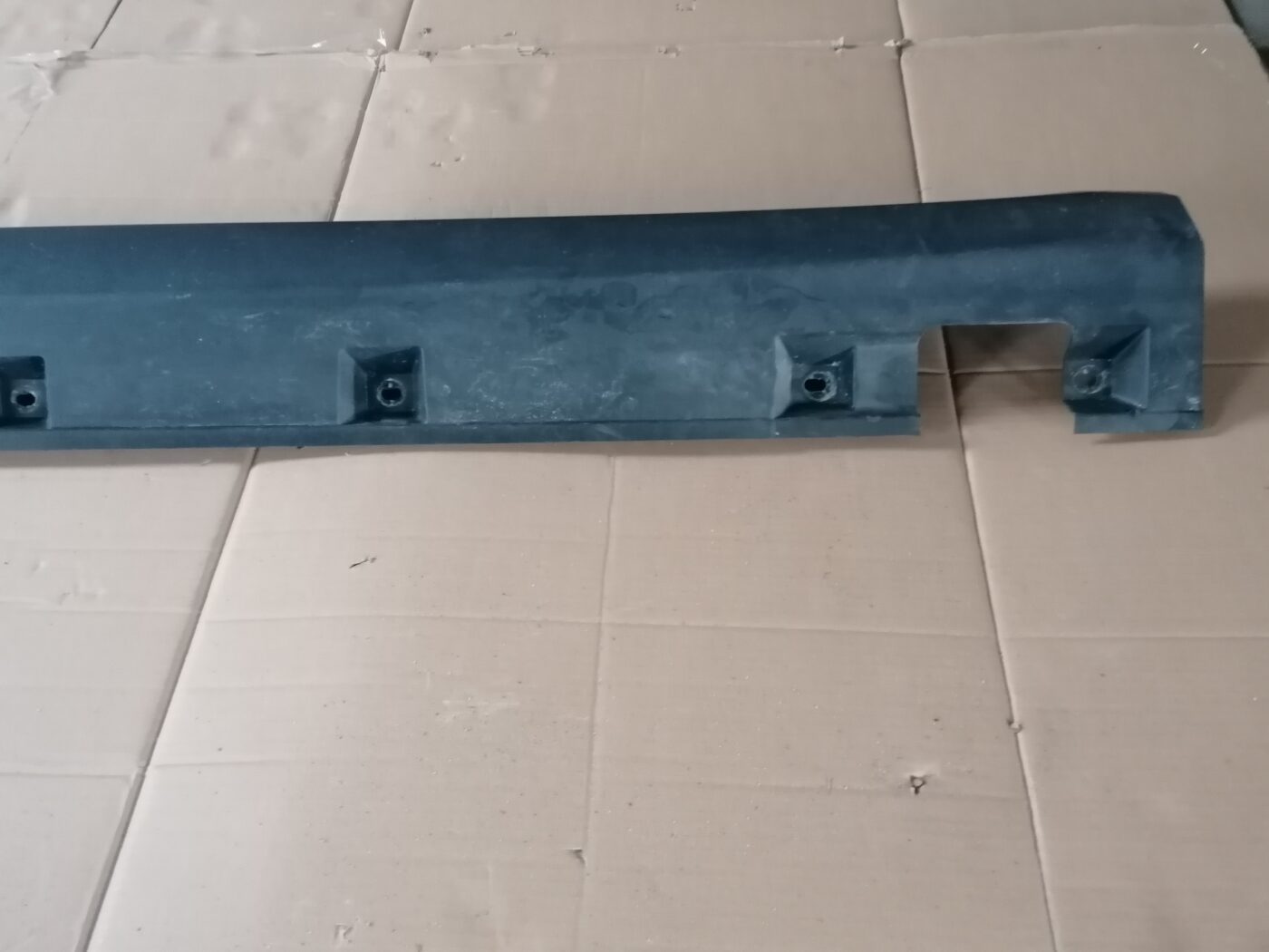 Ārēja sliekšņa laba uzlika priekš MERCEDES BENZ ML280 2008 OBSIDIAN BLACK 3 Ārēja sliekšņa laba uzlika priekš MERCEDES BENZ ML280 2008 OBSIDIAN BLACK