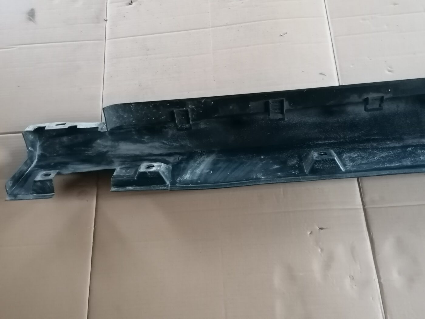 Ārēja sliekšņa laba uzlika priekš MERCEDES BENZ ML280 2008 OBSIDIAN BLACK 10 Ārēja sliekšņa laba uzlika priekš MERCEDES BENZ ML280 2008 OBSIDIAN BLACK