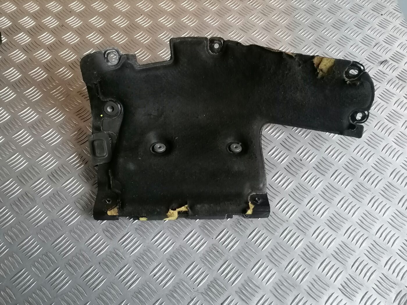 Dzinēja karstuma aizsargs priekš MERCEDES BENZ ML280 2008 OBSIDIAN BLACK