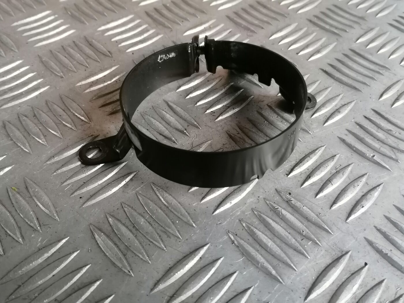 Degvielas filtra kronšteins priekš MERCEDES BENZ ML280 2008 OBSIDIAN BLACK 3 Degvielas filtra kronšteins priekš MERCEDES BENZ ML280 2008 OBSIDIAN BLACK