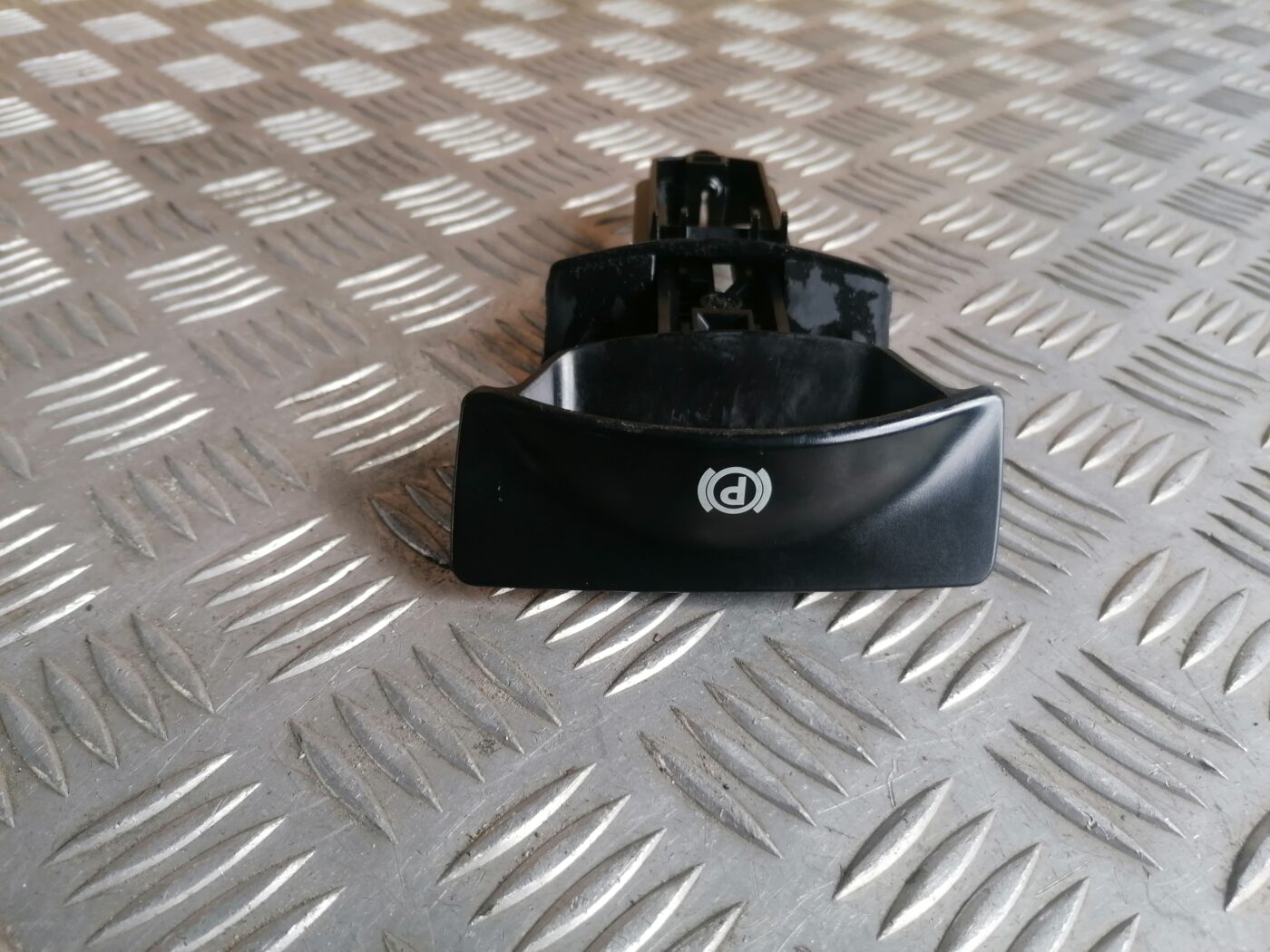 Stāvbremzes ieslēgšanas poga priekš MERCEDES BENZ ML280 2008 OBSIDIAN BLACK