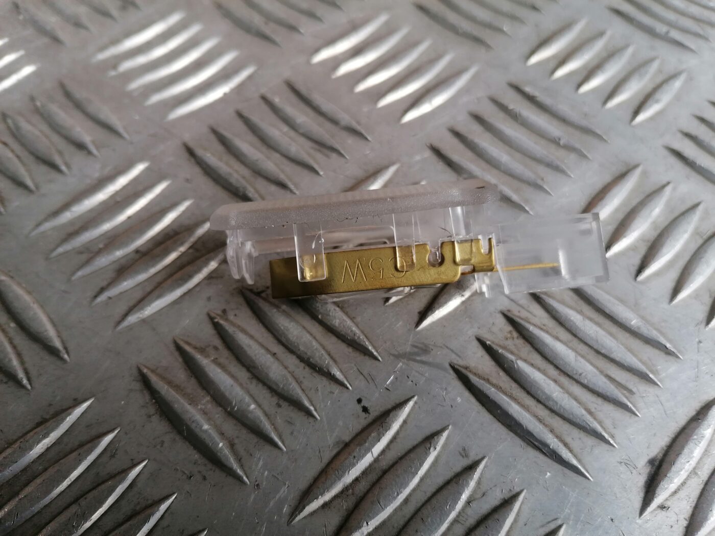 Apgaismojums durvju apdarē priekš MERCEDES BENZ ML280 2008 OBSIDIAN BLACK 3 Apgaismojums durvju apdarē priekš MERCEDES BENZ ML280 2008 OBSIDIAN BLACK