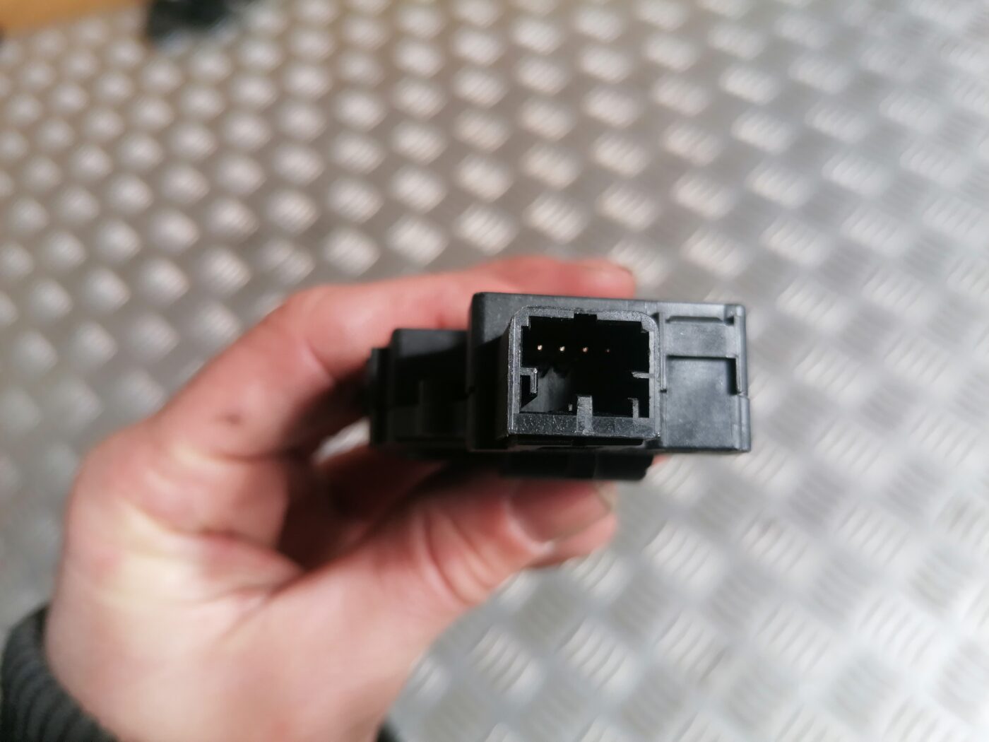 Apsildes sistēmas aktuators priekš MERCEDES BENZ ML280 2008 OBSIDIAN BLACK 4 Apsildes sistēmas aktuators priekš MERCEDES BENZ ML280 2008 OBSIDIAN BLACK