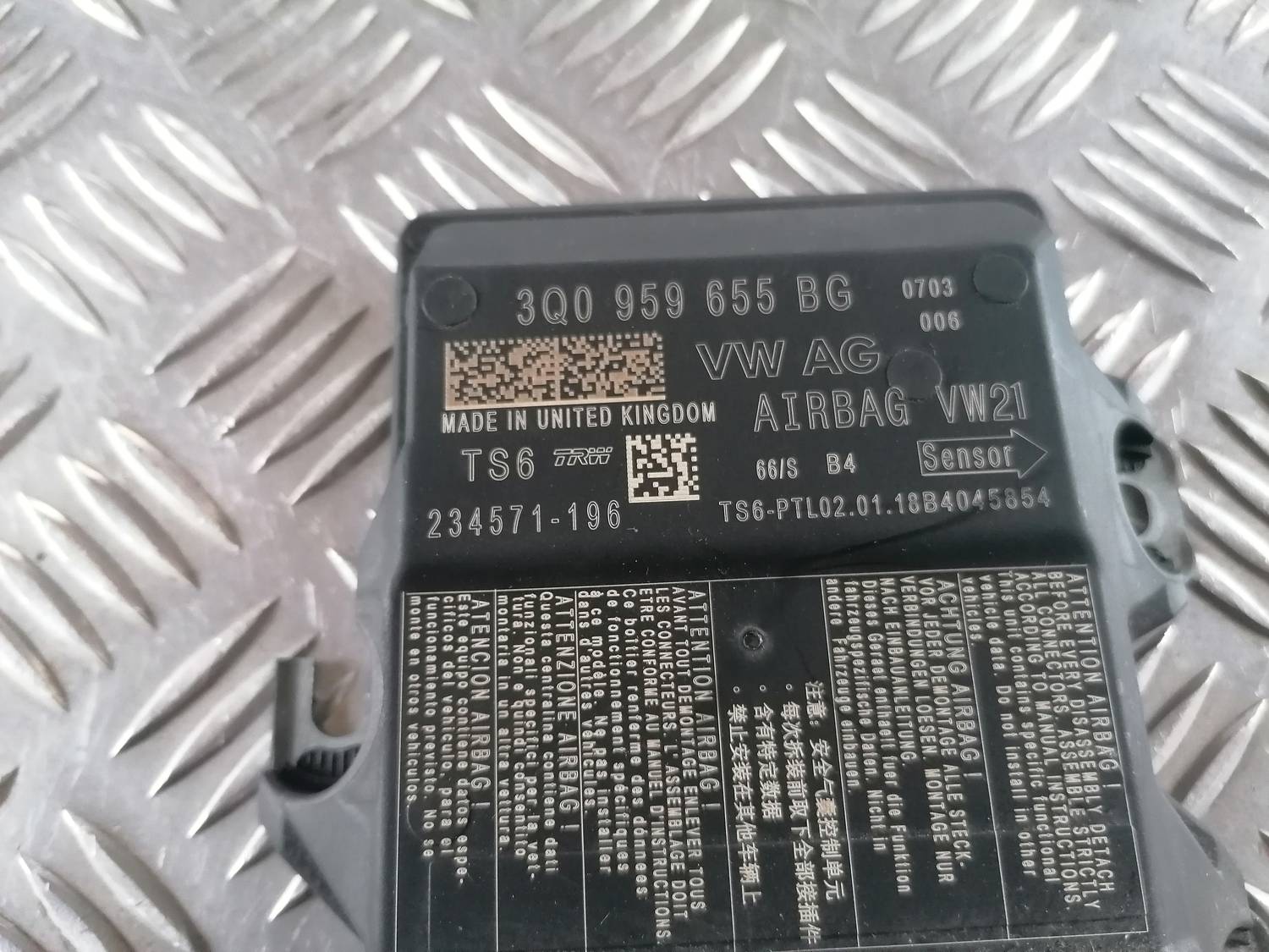 Drošības spilvena vadības bloks priekš VW CRAFTER 2018 5 Drošības spilvena vadības bloks priekš VW CRAFTER 2018