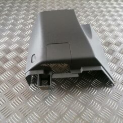 Mērinstrumentu paneļa apakšēja apdare priekš VW CRAFTER 2018