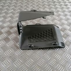 Centrālās konsoles (apdares) sānu panelis priekš VW CRAFTER 2018