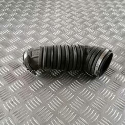 Gaisa filtra korpusa caurule priekš VW CRAFTER 2018