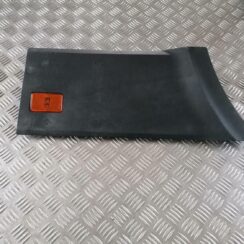 Aizmugurēja spārna uzlika (moldings) priekš VW CRAFTER 2018