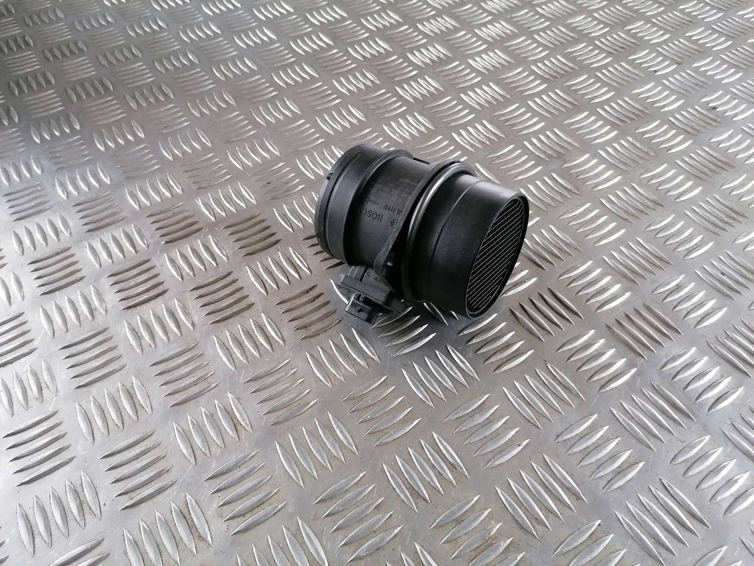 Gaisa plūsmas mērītājs priekš VW CRAFTER 2018 1 Gaisa plūsmas mērītājs priekš VW CRAFTER 2018