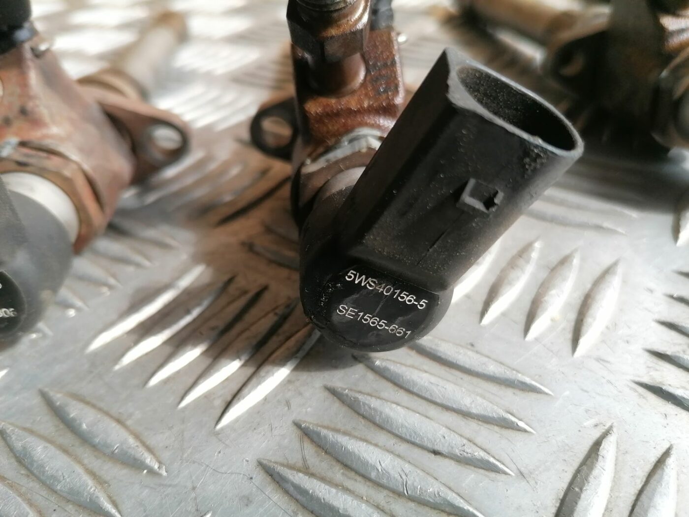 Degvielas smidzinātājs priekš VOLVO V70 2009