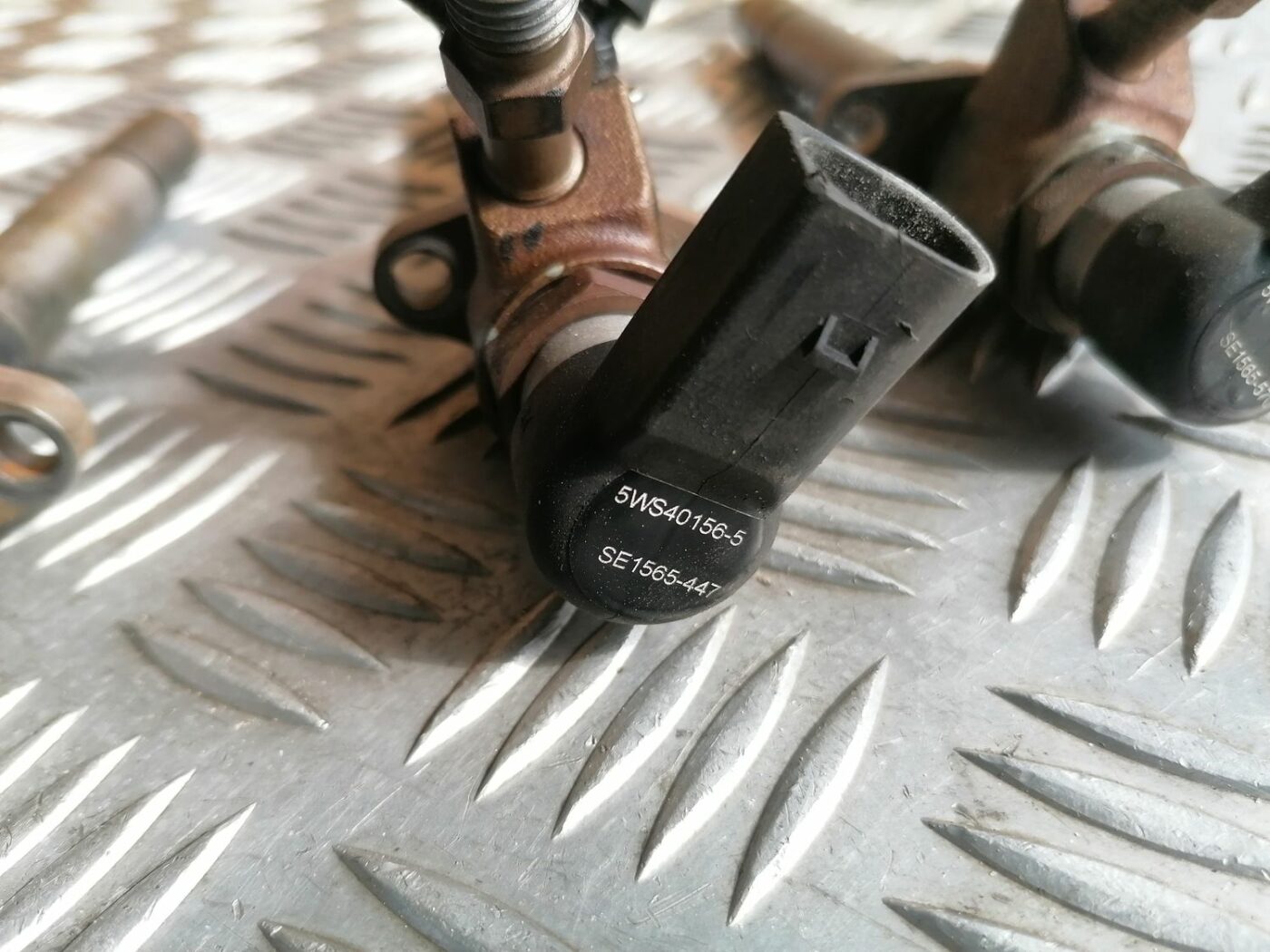 Degvielas smidzinātājs priekš VOLVO V70 2009