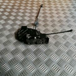 Aizmugurējo kreiso durvju slēdzene priekš VOLVO V70 2009