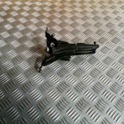 Dzinēja kronšteins priekš FORD MONDEO 2007