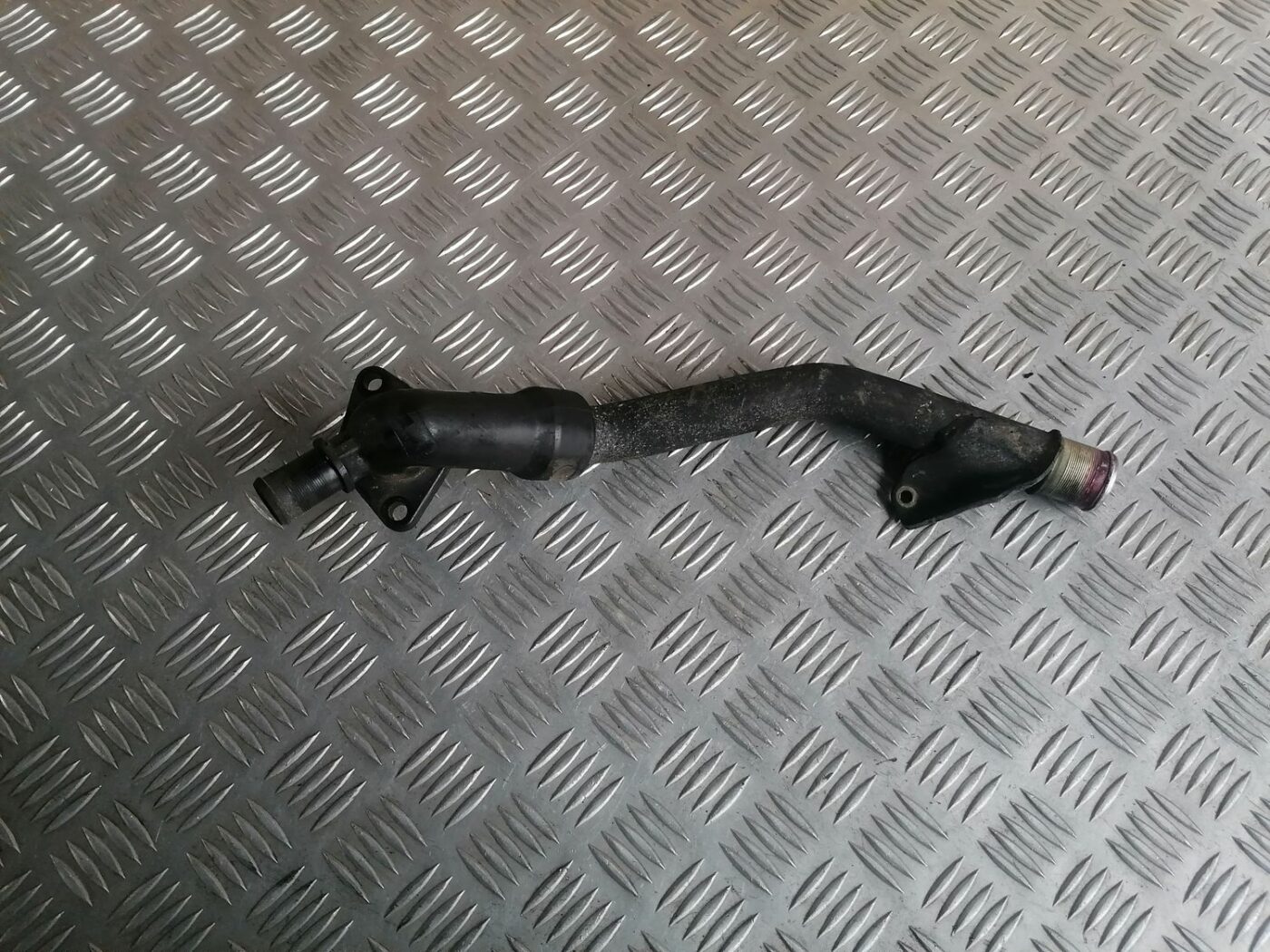 Dzesēšanas caurule priekš FORD MONDEO 2007 2 Dzesēšanas caurule priekš FORD MONDEO 2007