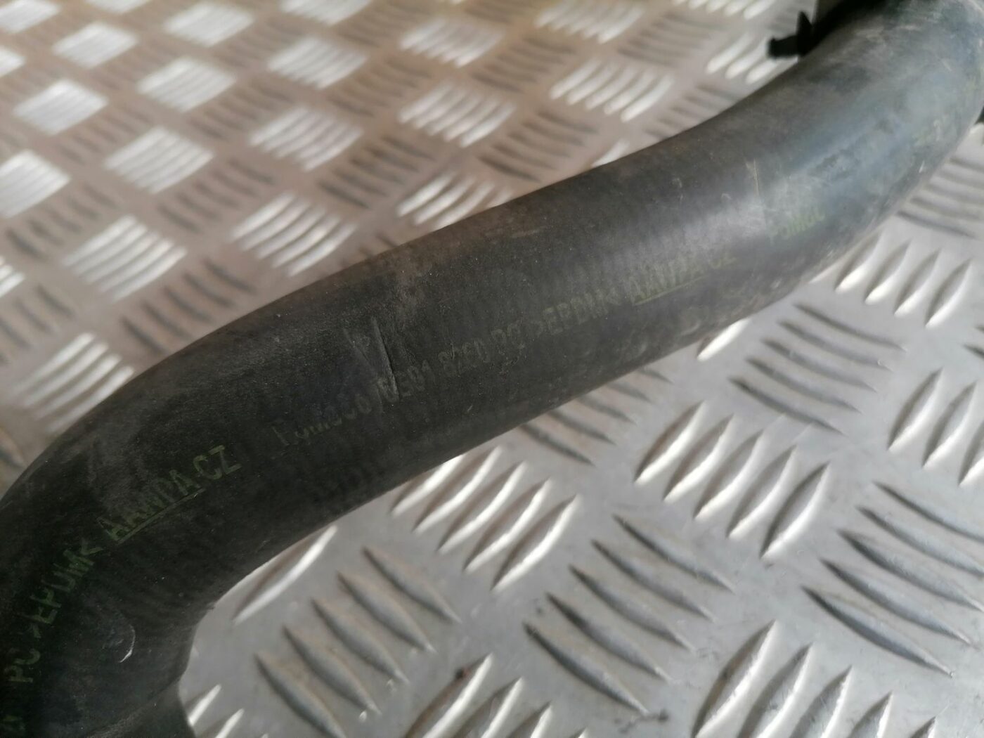 Dzesēšanas caurule priekš FORD MONDEO 2007 2 Dzesēšanas caurule priekš FORD MONDEO 2007