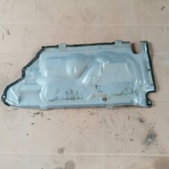 Izpūtēja sistēmas karstuma aizsargs priekš VOLVO V70 2009