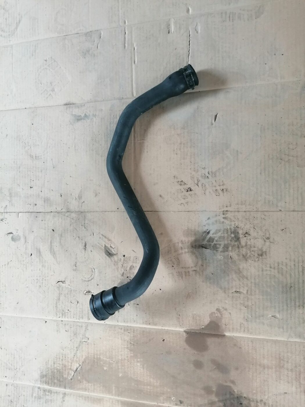 Dzesēšanas caurule priekš FORD MONDEO 2007 1 Dzesēšanas caurule priekš FORD MONDEO 2007