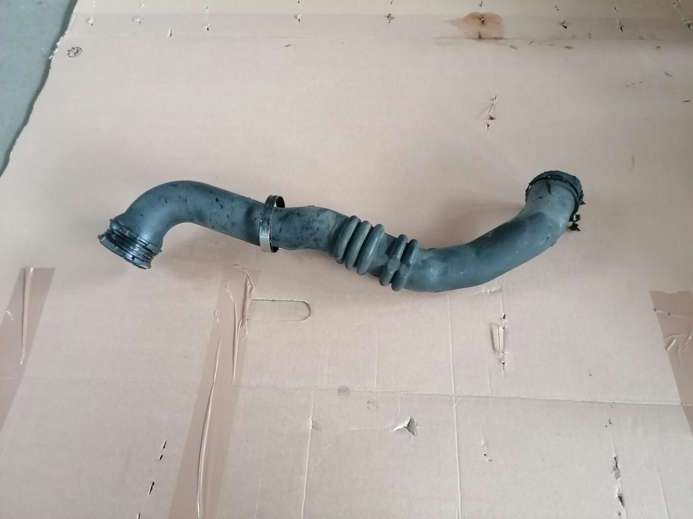 Interkulera caurule priekš FORD MONDEO 2007