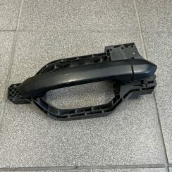 Priekšējāis labais durvju rokturis priekš VW CRAFTER 2018