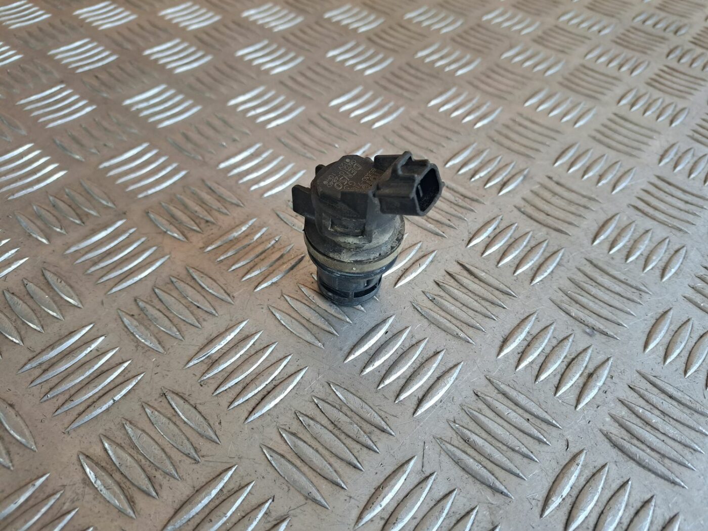 Mazgātāja šķidruma sūknis priekš TOYOTA RAV 4 2006