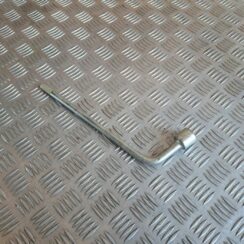 Riteņu maiņas atslēga priekš TOYOTA RAV 4 2006