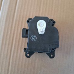 Apsildes sistēmas aktuators priekš TOYOTA RAV 4 2006