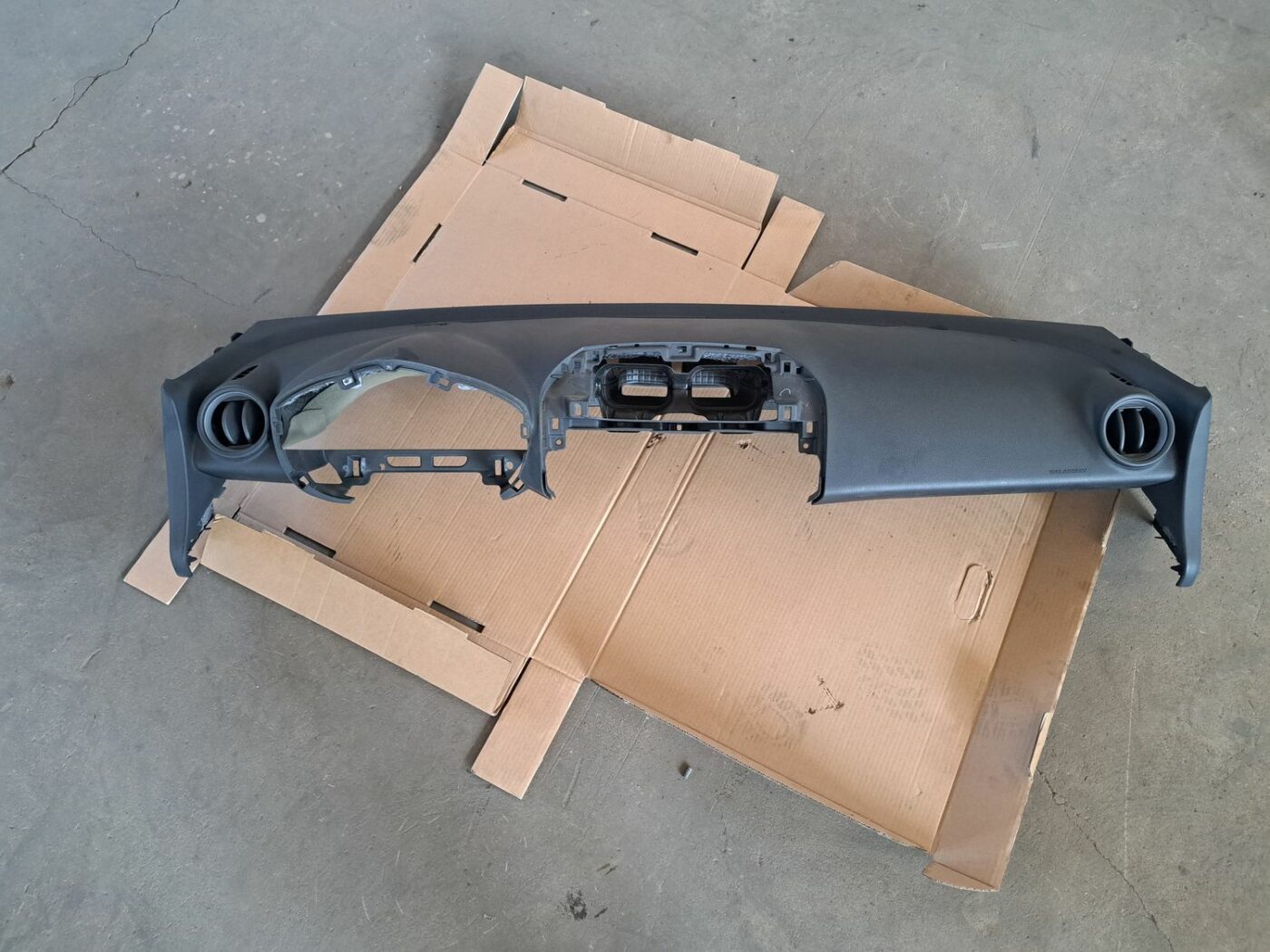 Mērinstrumentu panelis priekš TOYOTA RAV 4 2006