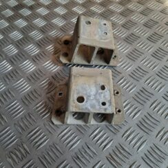 Aizmugurēja bufera kronšteins priekš TOYOTA RAV 4 2006