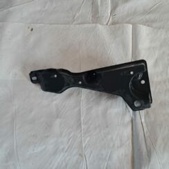 Virsbūves apakšējais aizsargs priekš TOYOTA RAV 4 2006